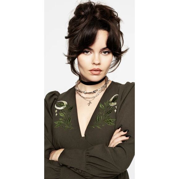 New Disturbia Huldra Embroidered Midi Dress Sz 14 US - Picture 5 of 11